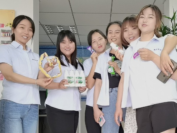 陜西鑫安安防全體員工祝所有小朋友節(jié)日快樂！